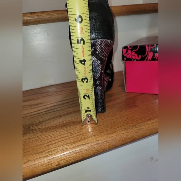 Purple, Blue, Pink Snakeskin Patterned Wedges with Black Faux Leather Straps - Picture 3 of 6